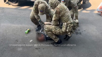 К 14 годам лишения свободы приговорили мужчину за госизмену и теракт в Липецкой области