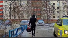 В Липецке подросток подрабатывал курьером для мошенников