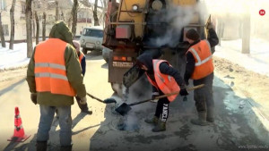 В Липецке ведётся борьба с выбоинами на дорогах