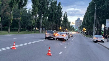 В массовой аварии в центре Липецка пострадал человек