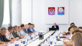 Игорь Артамонов провел заседание рабочей группы по борьбе с нелегальной занятостью в Липецкой области