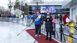 Легендарный хоккеист Прохоров провёл мастер-класс для юных хоккеистов из Липецка