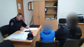 Полиция задержала подростков, повредивших плитку в елецком сквере