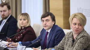 Минпросвещения утвердило инструкции по действиям педагогов в конфликтных ситуациях