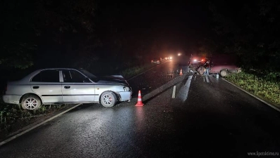 Пассажир ИЖа пострадал в аварии в Липецкой области