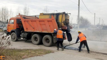 С начала года липецкие дорожники залатали почти 4 тысячи квадратных метров ям