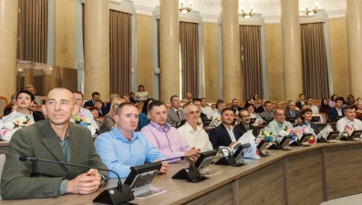 В Липецкой области в День машиностроителя наградили лучших работников отрасли