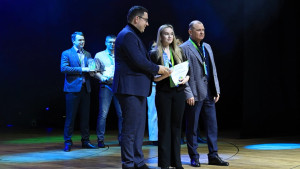 НЛМК наградил сотрудников за спортивные достижения