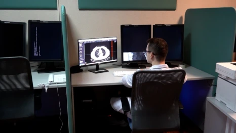 Искусственный интеллект помогает липецким онкологам исследовать рентгеновские снимки