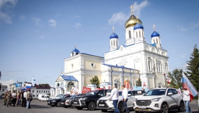 Ельчане встретили участников автопробега «Дорогами Победы»