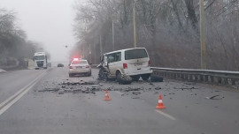 Водителей госпитализировали после столкновения «Фольксвагенов» в Липецке