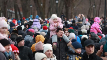 Масленицу липчане отметили на 32 площадках, в музеях и на катке