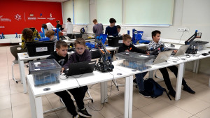 8 октября в России отмечают День работника дополнительного образования