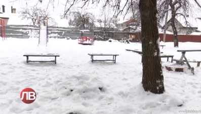 Липецк накрыло белым покрывалом (видео)