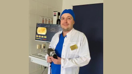 Липецкий врач спас 20-летнюю девушку от опасной родинки