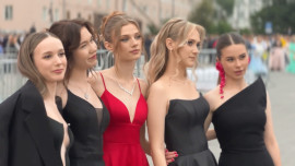 «Липецкое время» показало выпускной бал в прямом эфире