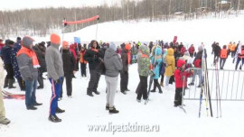 В хоккейный биатлон сыграли в Задонском районе