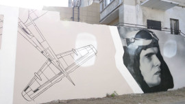 Изображение авиатора Михаила Водопьянова на одноимённой улице в Липецке