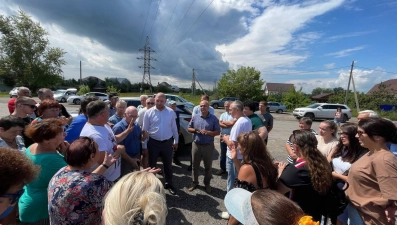 Энергетики пообещали жителям Ссёлок и Новосёлкино меньше перебоев с электричеством