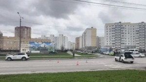 Полуторагодовалый малыш пострадал в ДТП на улице Кривенкова в Липецке
