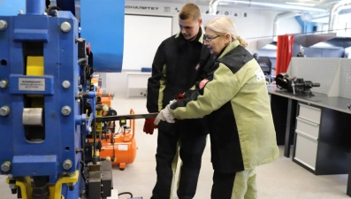 Педагог из Ельца Надежда Павлова воспитала более 300 молодых сварщиков