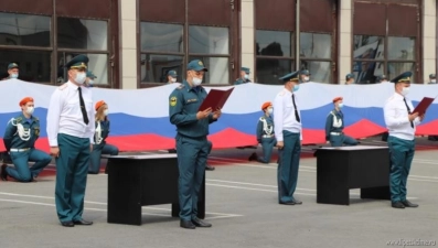 Сотрудники ГУ МЧС России по Липецкой области торжественно приняли присягу