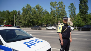 Госавтоинспекторы в выходные ищут нетрезвых водителей на липецких дорогах