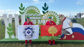 Награду чемпионата России по пахоте получили студенты из Липецкой области