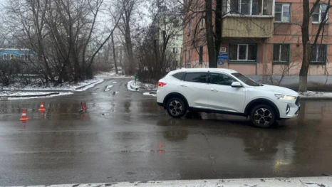 Женщина попала под колёса иномарки в Липецке
