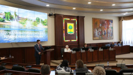 Мэр города Роман Ченцов отчитался о проделанной работе на 64-й сессии Горсовета