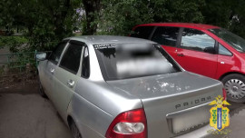 Наклейка с матом на авто обернулась для 19-летнего липчанина рядом штрафов