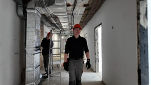 Новый подрядчик приступил к ремонту первой липецкой поликлиники 