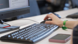 Новые направления обучения в «Школе 21»: участники смогут изучать проджект-менеджмент, UX/UI и биоинформатику