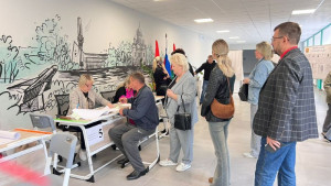 633 избирательных участка открылись в Липецкой области