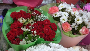 С Международным женским днём поздравили липчанок руководители региона