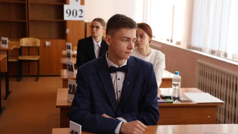 Естесственно-научные предметы и профильная математика набирают популярность у сдающих ЕГЭ в Липецкой области