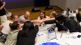 В интеллектуальном турнире «Металлургические вечера» приняли участие 1500 сотрудников НЛМК