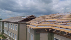 Пациентов из отделения Лев-Толстовской больницы перевезли в Чаплыгин из-за ливня