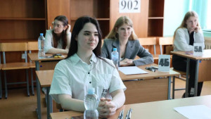 Около 4,5 тысяч одиннадцатиклассников Липецкой области сдают ЕГЭ по русскому языку 