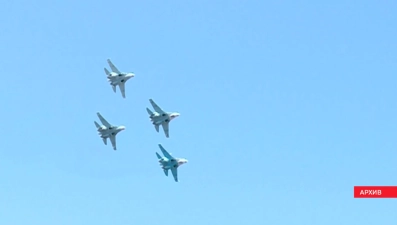 Руководители региона поздравили военнослужащих Липецкого авиацентра с Днём ВВС России