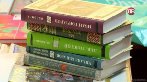 В селе Панино пополнили книжный фонд (видеосюжет)