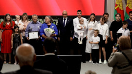 Высоких наград удостоились 27 жителей Липецкой области