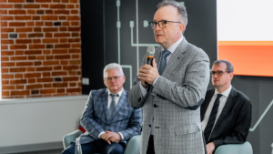 Ректор Российского университета медицины ответил на вопросы абитуриентов в Липецке 