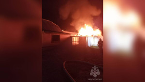 Пожарные тушили надворную постройку в Усманском районе