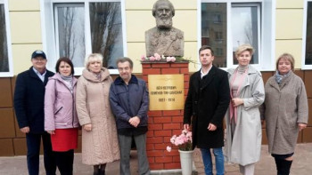 Мемориальный комплекс Семёнову-Тян-Шанскому торжественно открыли в Чаплыгинском районе