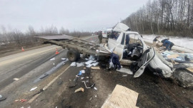 Два водителя погибли в аварии с участием сразу трех автомобилей в Липецком районе