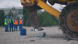 На НЛМК определили лучших машинистов бульдозера