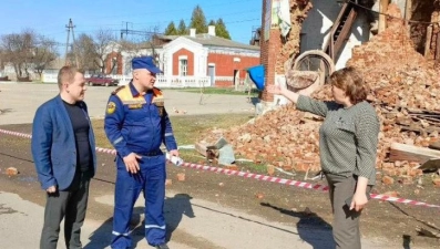 Часть водонапорной башни обрушилась в селе Набережное