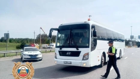 Липецкие автоинспекторы проверили более 200 водителей пассажирского транспорта