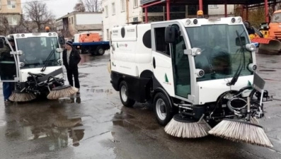 Парк уборочной техники пополнят 13 новых машин